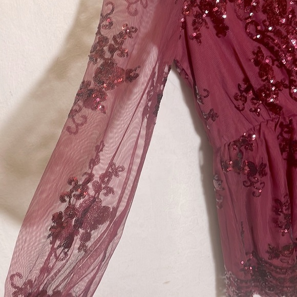🎉 Host Pick🎉 Showpo. What Comes Around Sequin Playsuit in Wine Size 8 - Picture 7 of 10